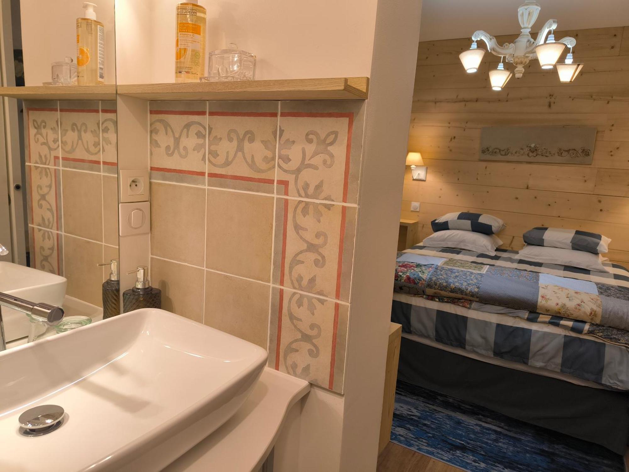 Saint-Cyr-sur-le-Rhone La Frenaie B&B 외부 사진